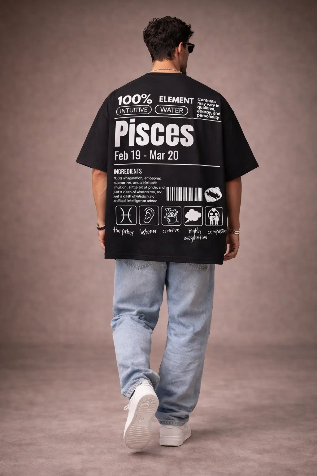 Pisces zodiac black oversized horoscope t-shirt