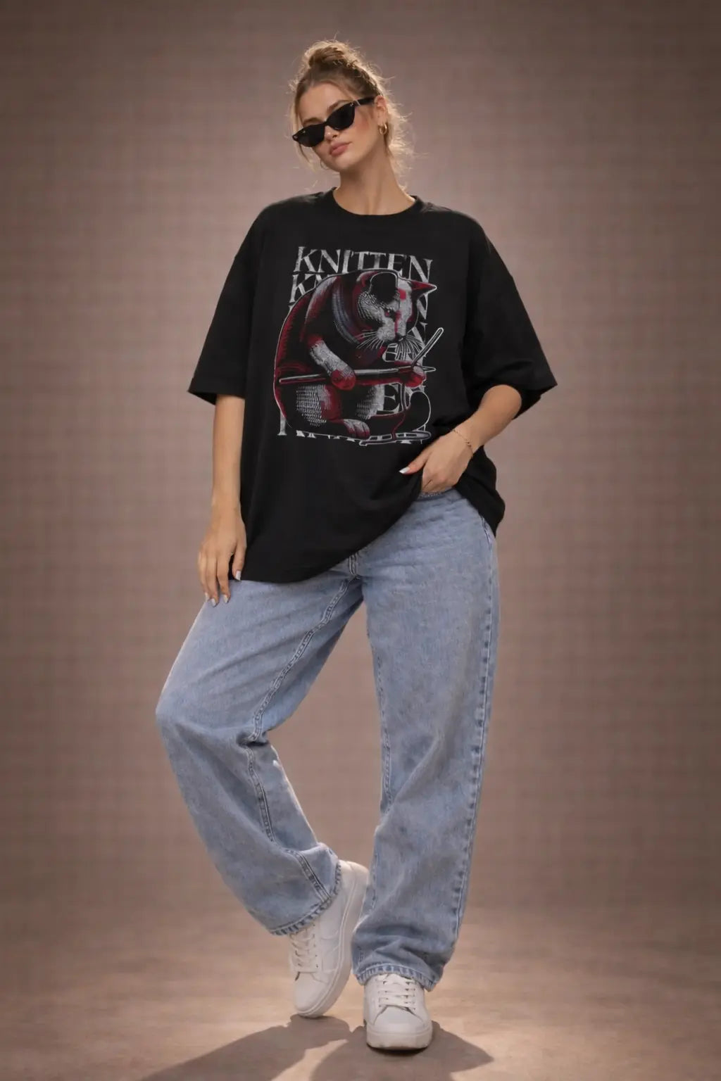 KNITTEN Cat Graphic Oversized Tee