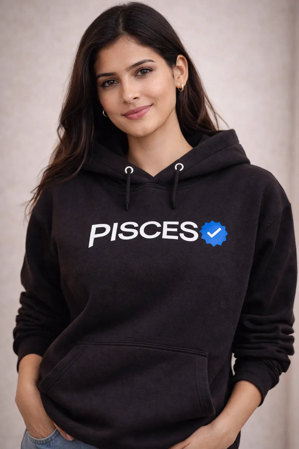 Pisces Detailed black drop shoulder hoodie